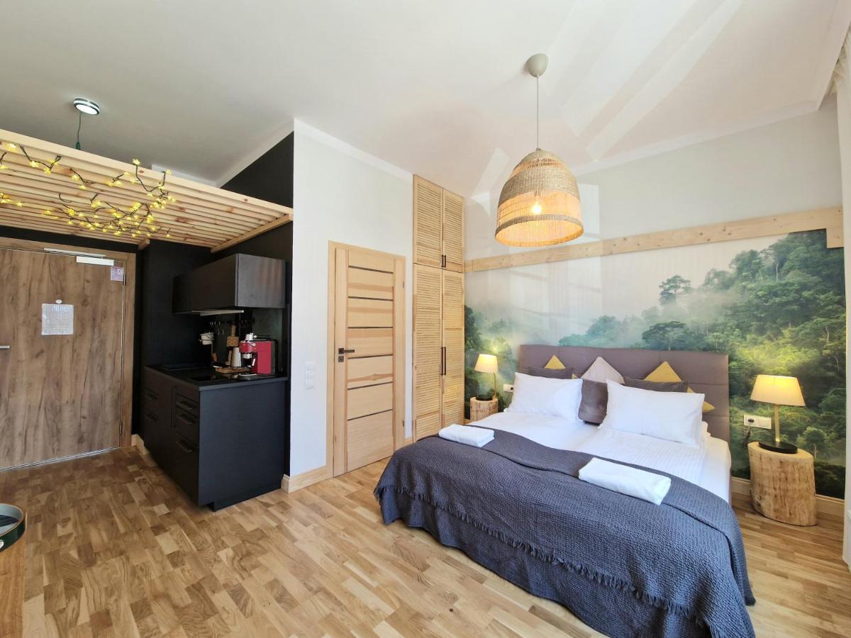 Live & Travel Apartments Waterlane Vintage Гданьск Экстерьер фото